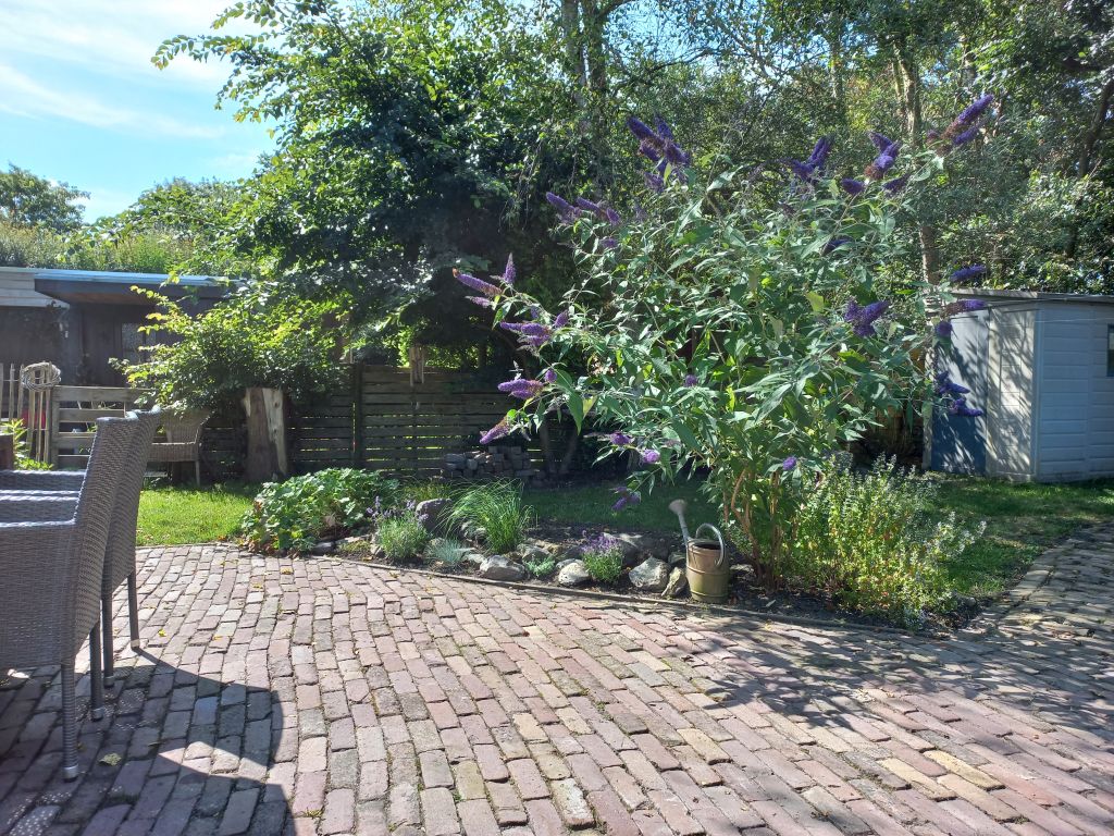 slide_garden_004