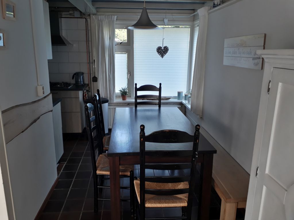 slide_inside_001