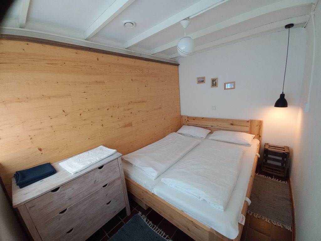 slide_inside_008